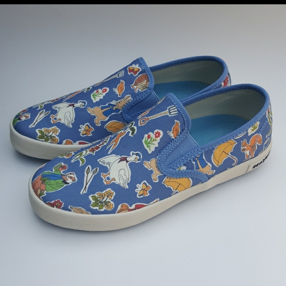 SeaVees baja Peter Rabbit youth girl sneaker